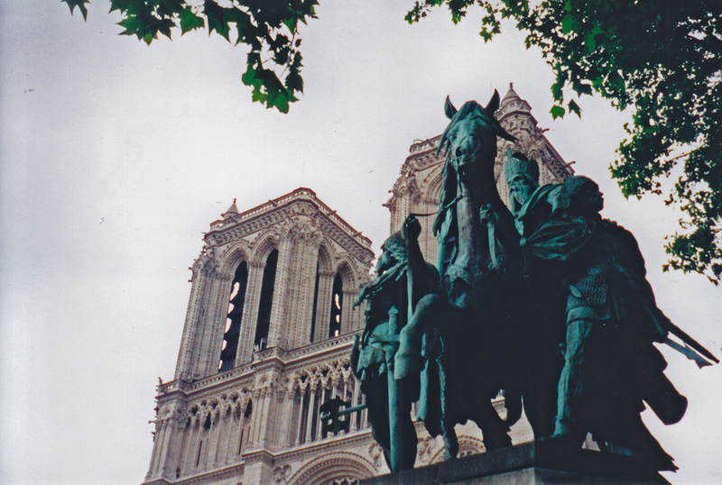 Illustration for article titled Notre Dame de Paris, 2000